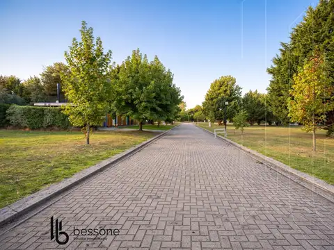 Terreno en Venta en Los Acantilados, USD 35.000