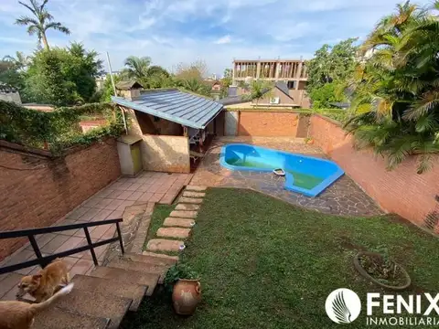 CASA EN VENTA Z/ AV. TRINCHERAS Y AV. RADEMACHER (CF835)