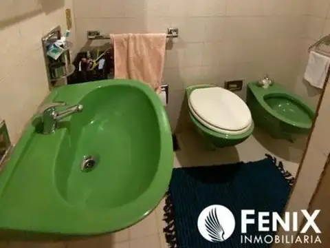 CF835 - CASA EN VENTA Z/ AV. TRINCHERAS Y AV. RADEMACHER