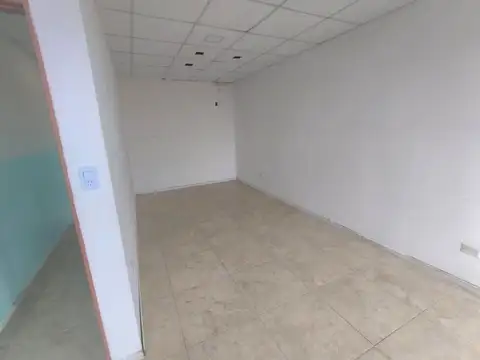 Oficina Monoambiente con 2 baños