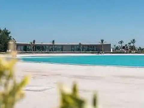 Terreno en venta en Vida Crystal Lagoon