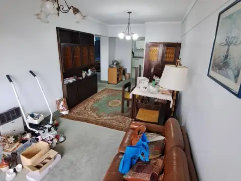 Av Pres Bartolome Mitre 1300, Piso 4