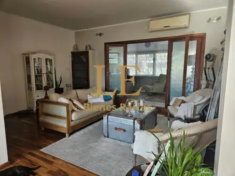 Depto Tipo Casa en Venta de 5 ambientes
