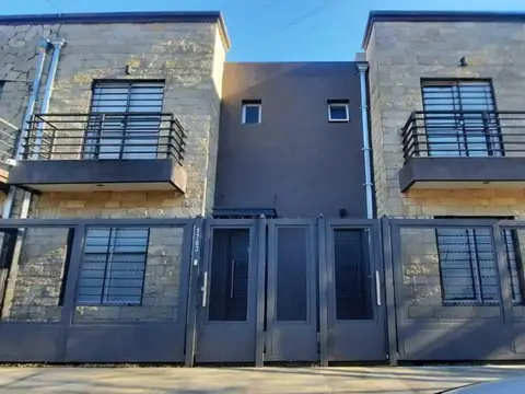 Dúplex tres ambientes- Ituzaingó norte