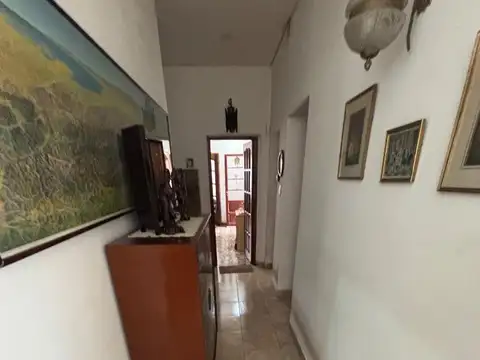 Casa en Alquiler con 1 cochera