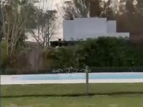 Casa en Alquiler de 3 dormitorios