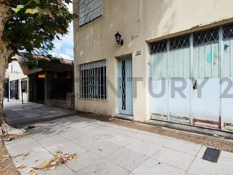 Patricios 1800, Piso 0