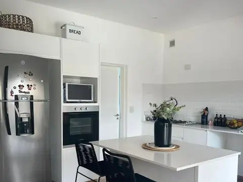 Casa en Venta en Indio Cua Golf Club, USD 229.000