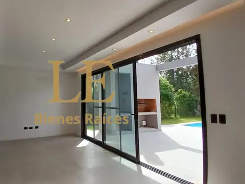 Casa en Venta de 6 dormitorios