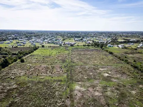 TERRENO EN VENTA CALLE 507 Y 141 - GORINA