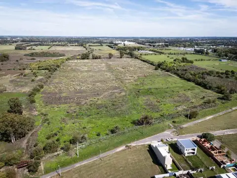 TERRENO EN VENTA CALLE 507 Y 141 - GORINA