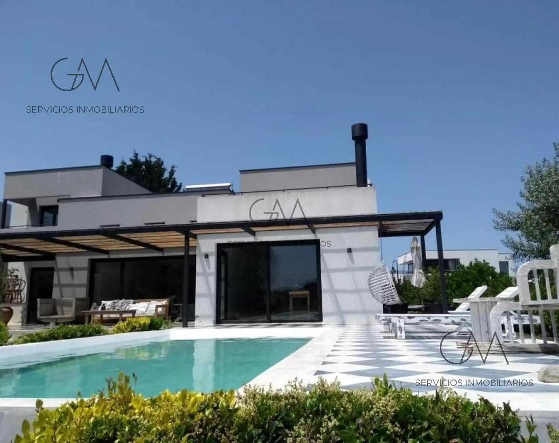 Casa en Venta Barrio Privado Rumenco