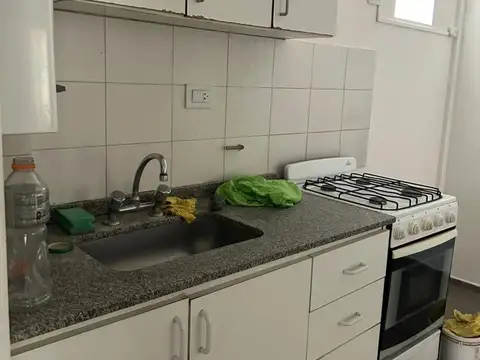 Departamento en Venta en Alberdi, USD 43.000