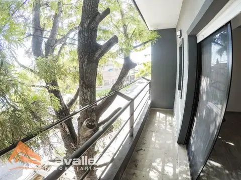 Belgrano 1700, Piso 1