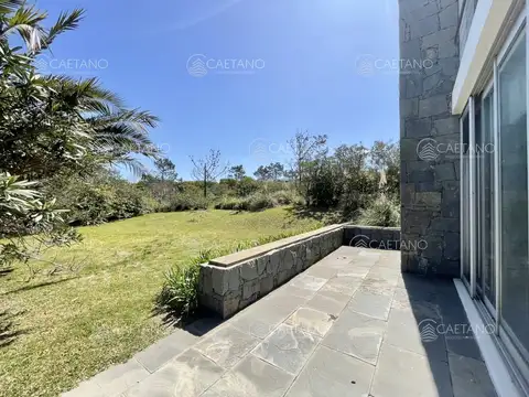 Casa en Alquiler Temporal en El Chorro, USD 50.000