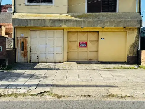 Galpon local en venta oportunidad en Boulogne