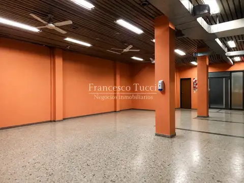 Local en Venta en Morón, USD 600.000