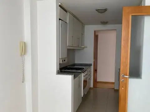 Montevideo 100, Piso 5