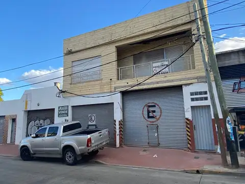 Casa 3 ambientes en venta en Quilmes