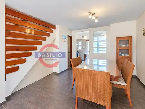 Depto Tipo Casa en Venta con 1 cocheras