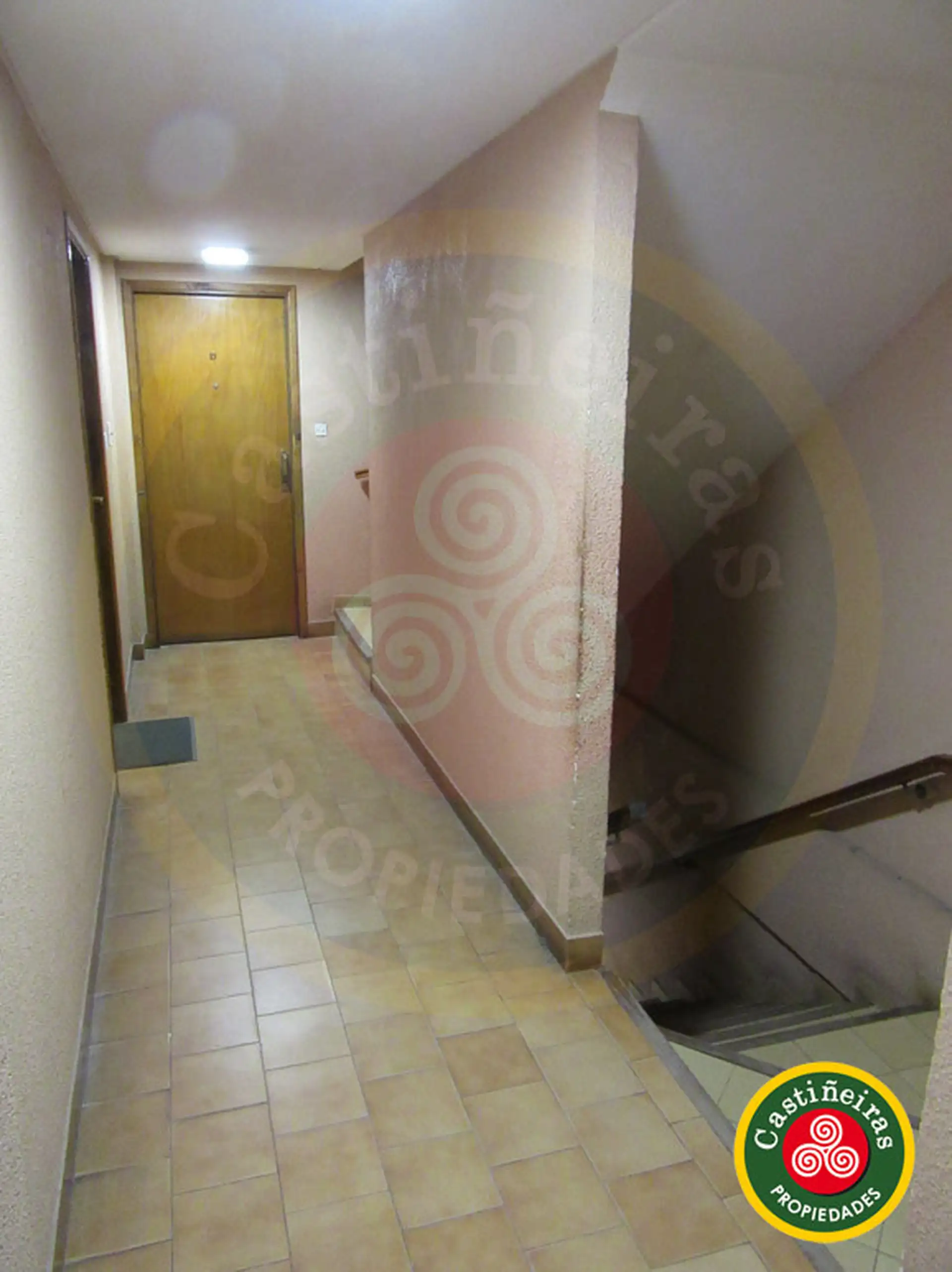 Venta - Amplio Departamento Monoambiente y 1/2 con Balcón y Vista Al MAR