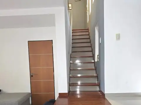 Casa Monoambiente con 2 baños