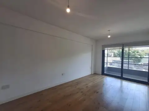 Av. Beiro 4800, Piso 4