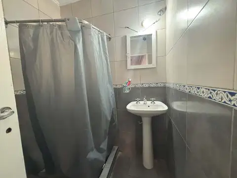 Depto Tipo Casa en Venta con 1 cocheras