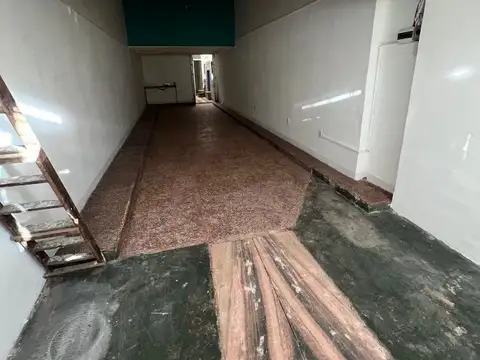 Avenida Rivadavia 8600
