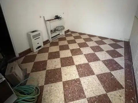 local 3,20x13 con vivienda 2 amb coc bño y deposito