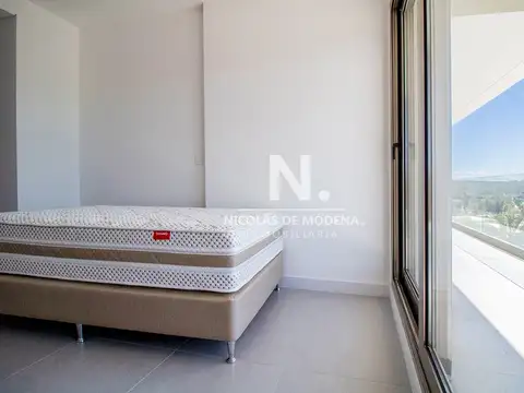 Departamento 4 ambientes con 3 baños