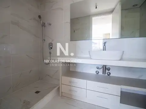 Departamento de 3 dormitorios en suite en Manantiales