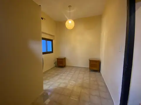 Depto Tipo Casa 4 ambientes con 1 baño