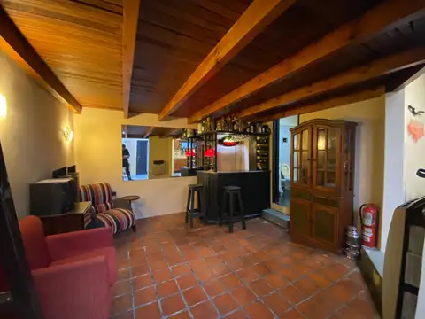 Depto Tipo Casa en Venta de 4 ambientes