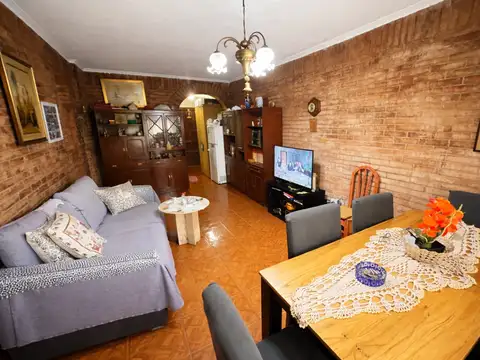 Depto Tipo Casa en Venta de 3 dormitorios