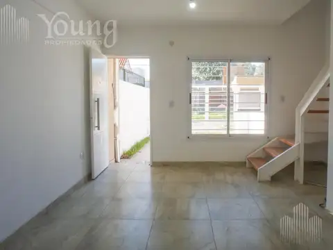 Depto Tipo Casa en Venta de 3 ambientes