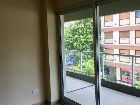 Departamento en Alquiler en Lomas De Zamora, USD 650