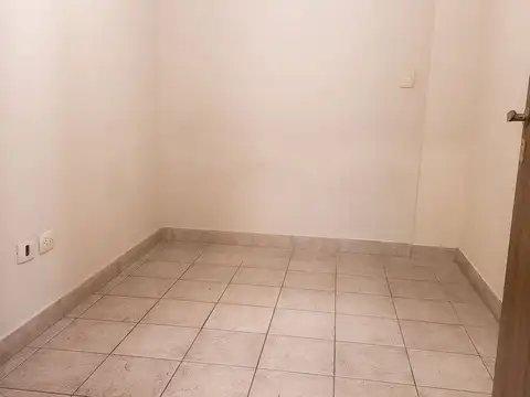Departamento 4 ambientes con 1 baño