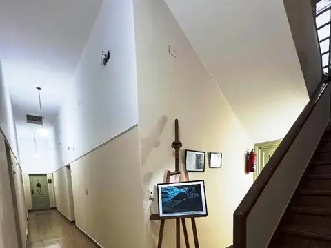 Carlos Calvo 300, Piso 1º