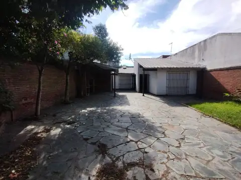 Casa en Alquiler de 3 dormitorios