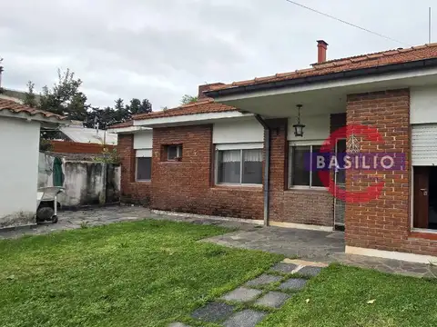 Dr. Marcos Sastre al 3800