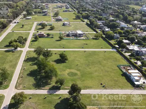 Lote en venta en Las Moras de Hudson, en pozo oportunidad de inversión!