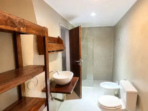 VENTA PH 4 AMB  PATIO/TERRAZA RAMOS MEJIA PERMUTA