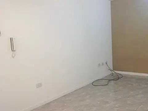 MUY BUEN MONOAMBIENTE EN EXCELENTE UBICACIÓN