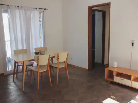Depto Tipo Casa en Alquiler Temporal de 3 ambientes