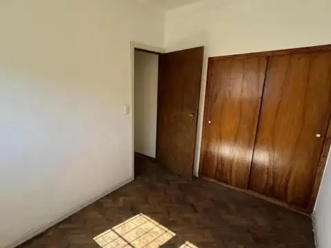 Depto Tipo Casa en Alquiler Temporal 45 años