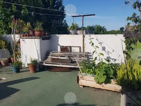 Depto Tipo Casa 4 ambientes con 1 baño