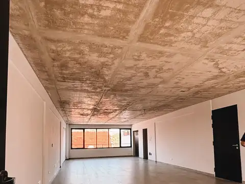 Oficina en Alquiler 2 años