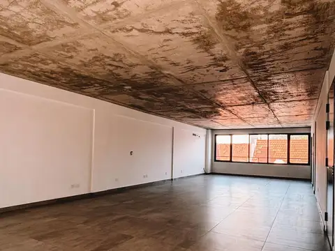 Oficina Monoambiente con 2 baños