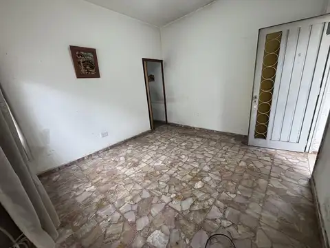 Depto Tipo Casa 2 ambientes con 1 baño